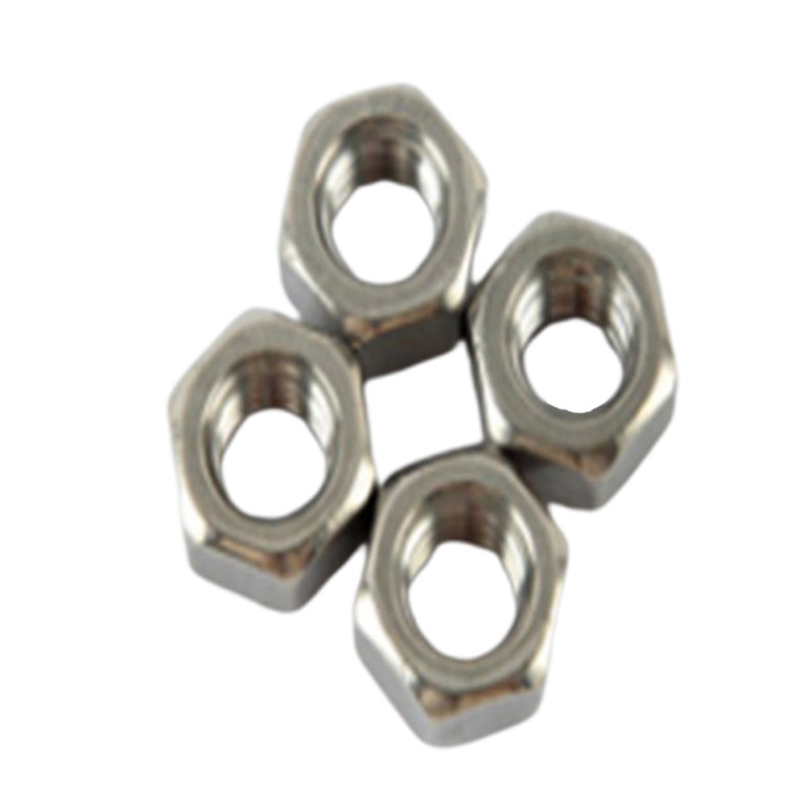 Titanium muttrar och bultar supermutterfästen bultbult Titanium muttrar och bultar supermutterfästen bultbult